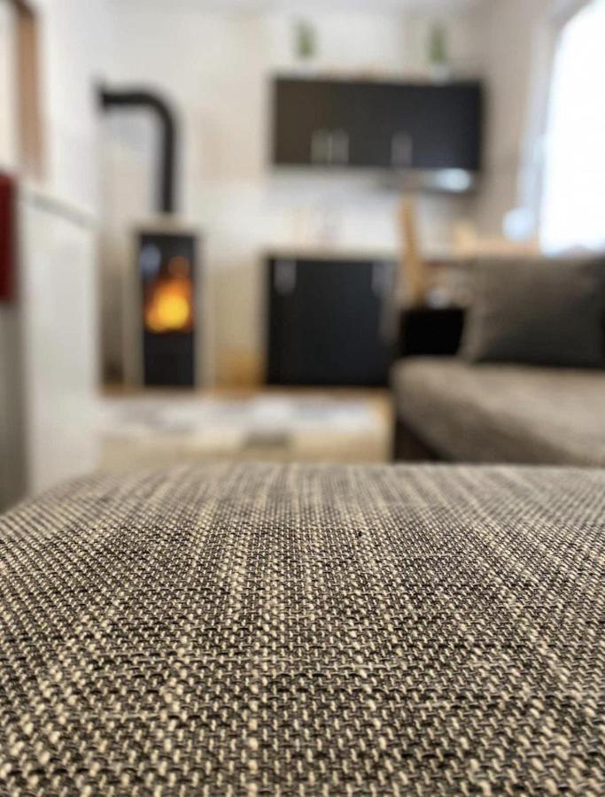 Lovely 1-Bed Apartment In Koblenz コブレンツ エクステリア 写真