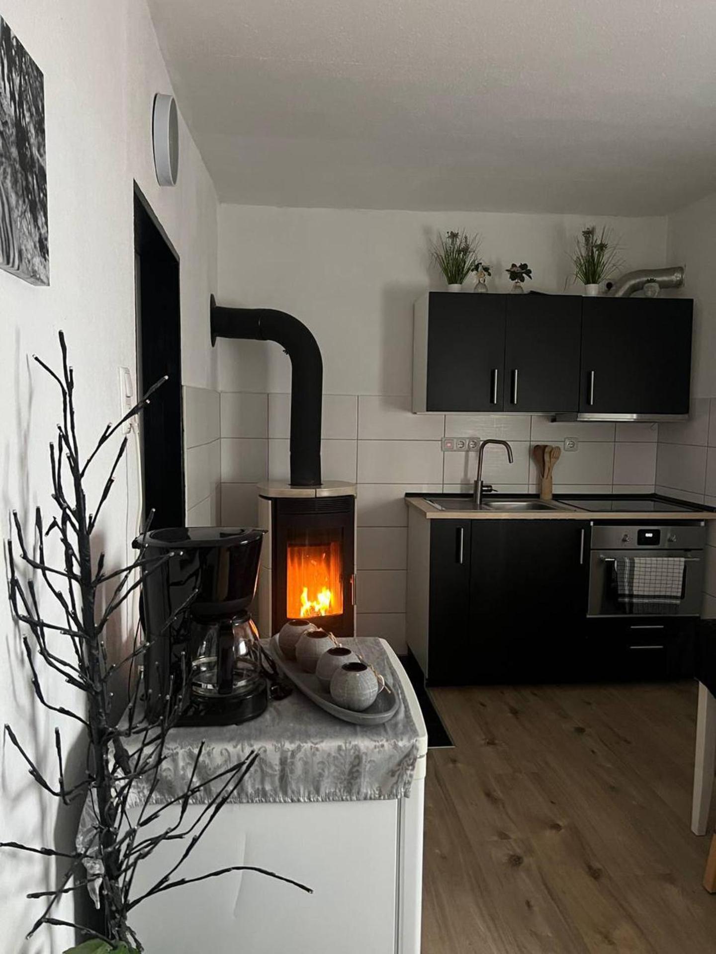 Lovely 1-Bed Apartment In Koblenz コブレンツ エクステリア 写真